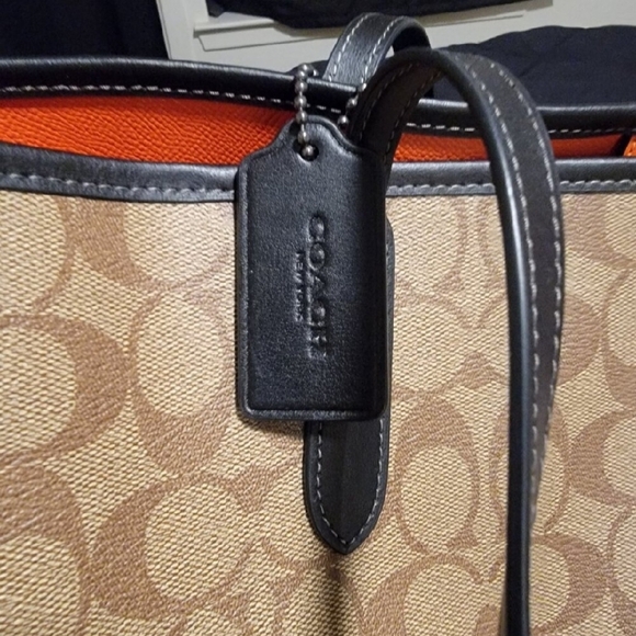 Coach Brown Tote Bag - Picture 3 of 8